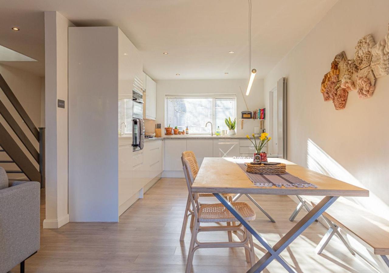 Modern 2 Bd W/ Garden In The Heart Of Tetbury! Villa Exteriör bild