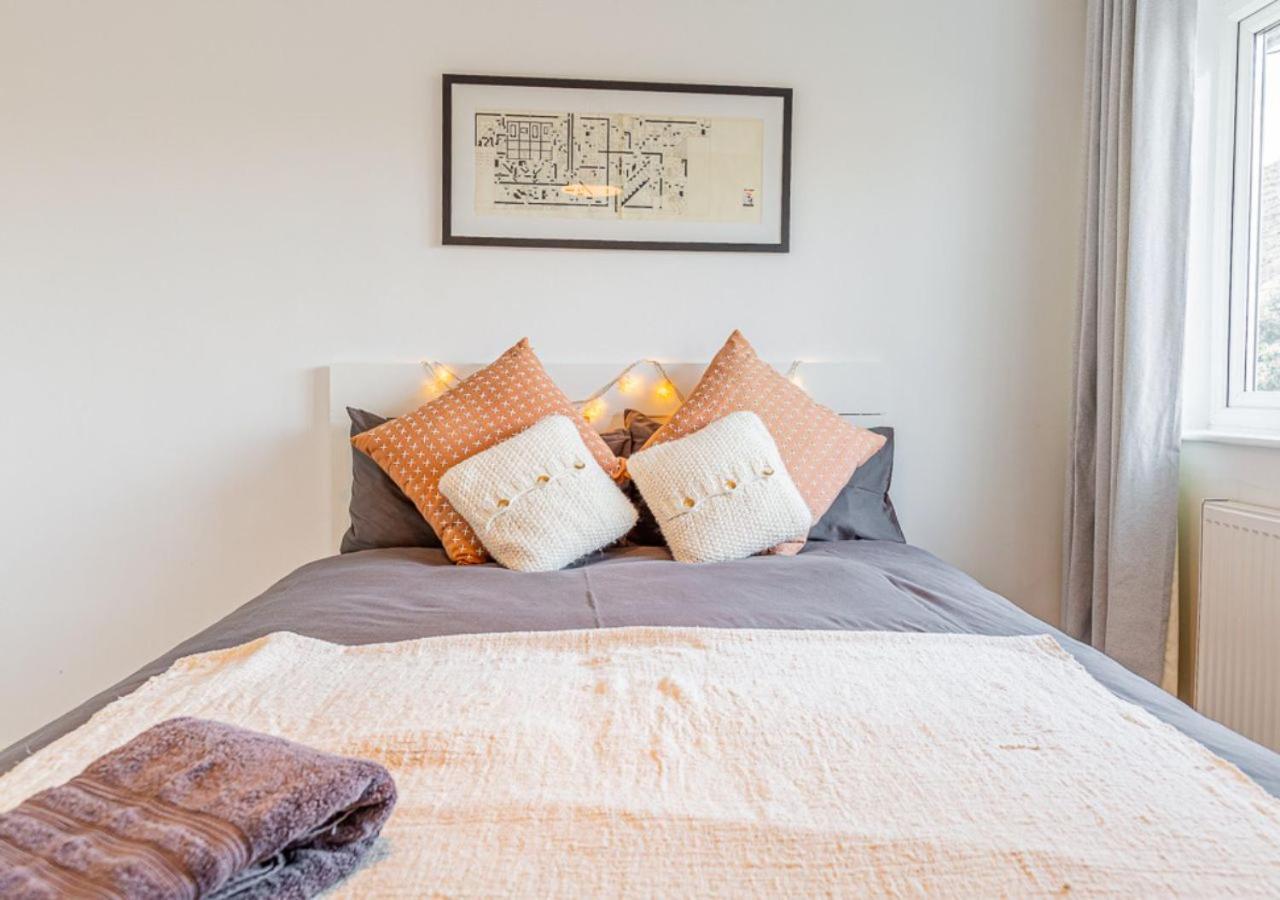Modern 2 Bd W/ Garden In The Heart Of Tetbury! Villa Exteriör bild