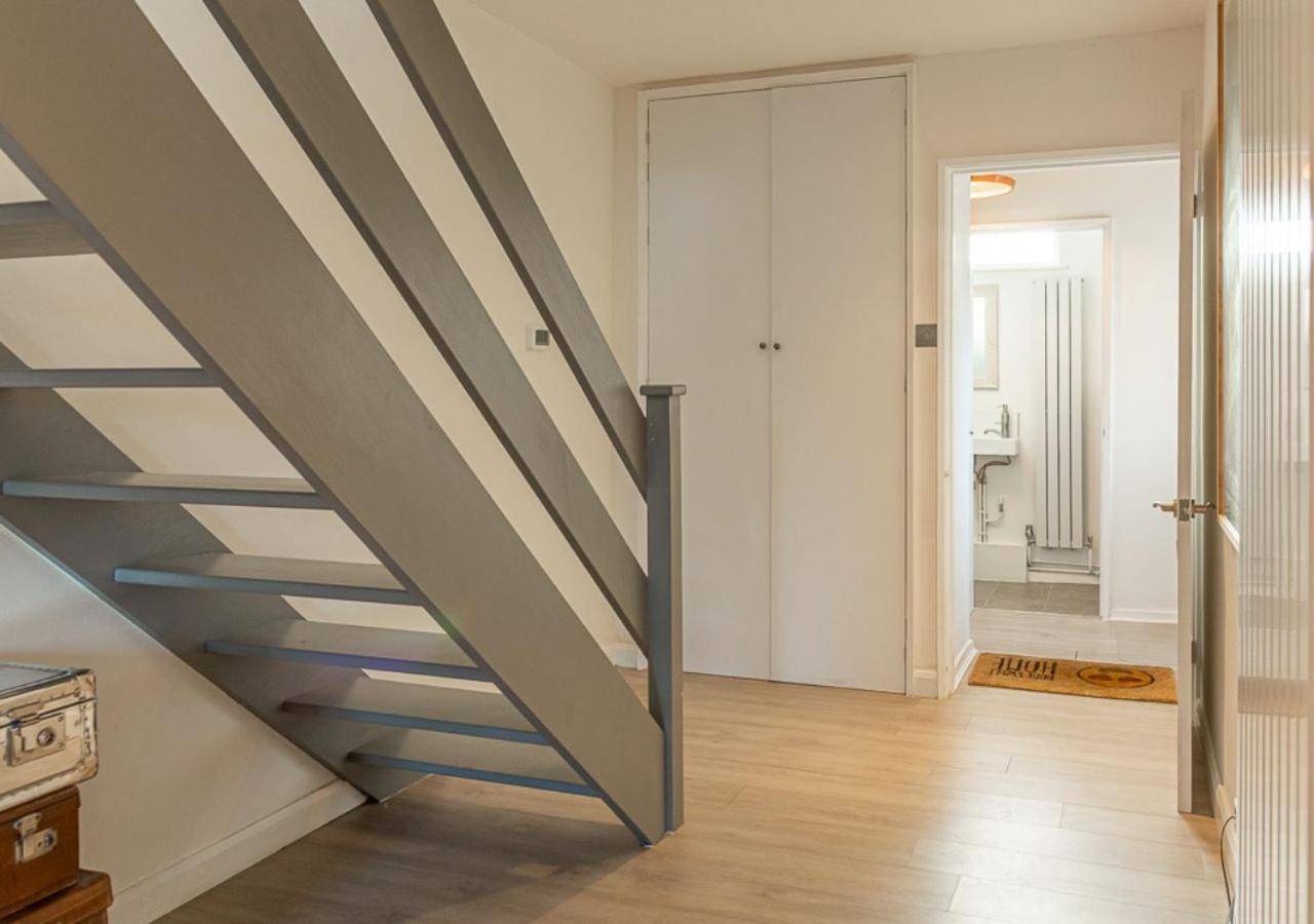 Modern 2 Bd W/ Garden In The Heart Of Tetbury! Villa Exteriör bild